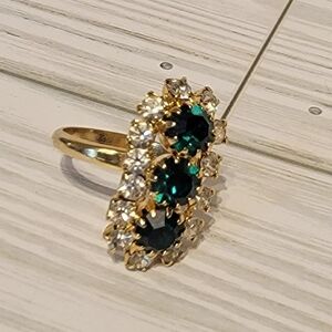N4 Resize-able Green & Clear Stone Ring